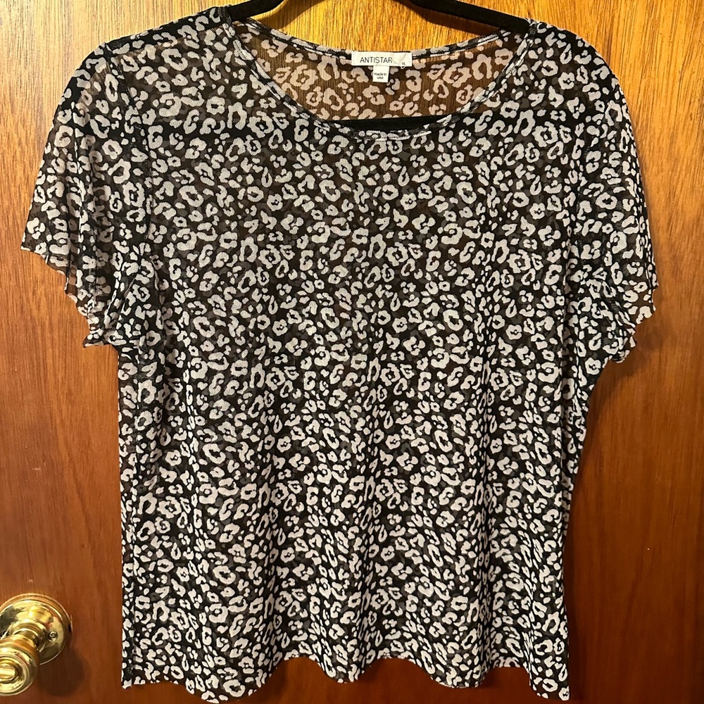 Mesh shirt